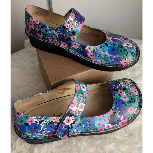 Alegria By PG Lite | Mary Jane Clog Shoes Size 37